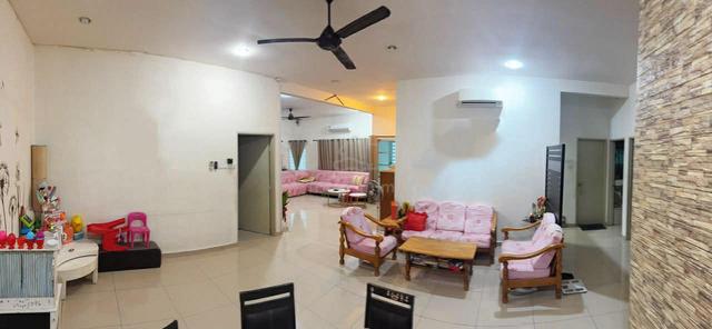 Fully Renovated Single Storey Semi-D In Sendayan For Sale 1