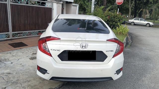 2017 Honda CIVIC 1.8 S i-VTEC (A) - 2