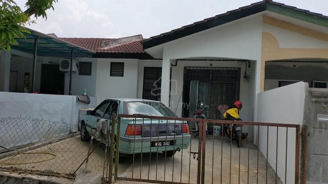 Bandar tenggara Kota Tinggi Leasehold Terraced House For Sale 1
