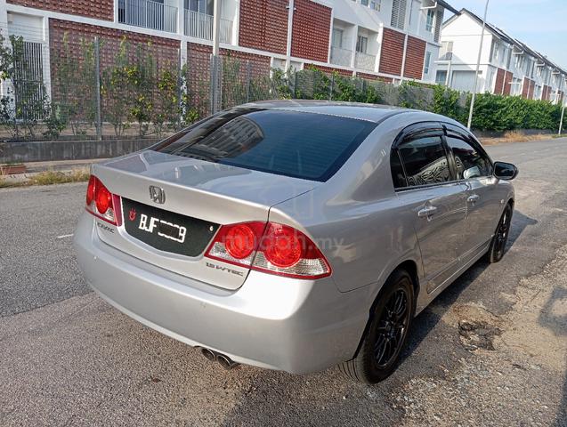 2006 Honda CIVIC 1.8 I-VTEC (A) - 2