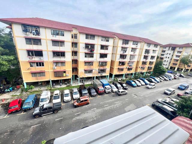 Gugusan Semarak 1