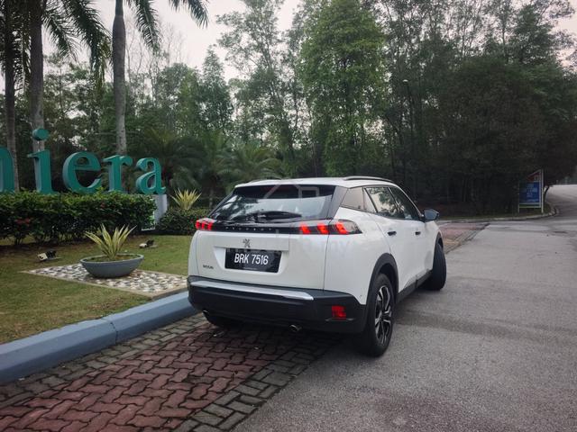 2023 36000km Peugeot 2008 Puretech - 3
