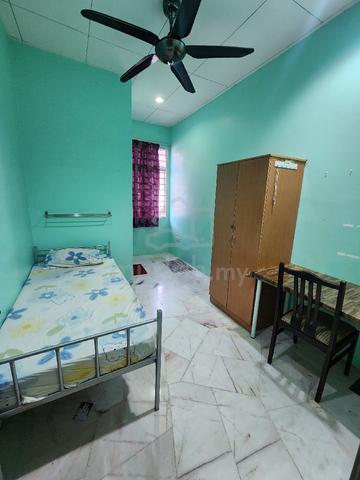Bilik Sewa Perempuan 1