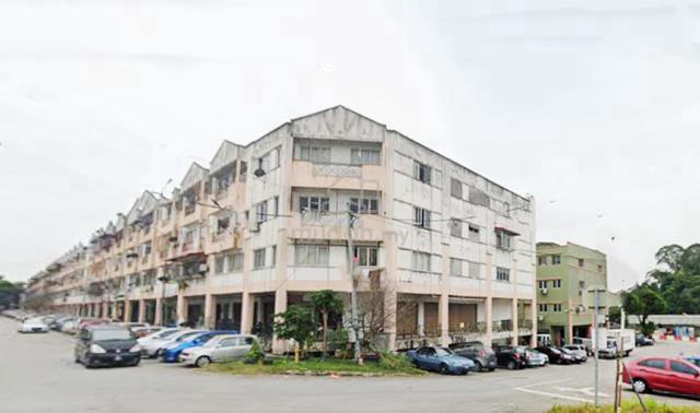 Taman Pinggiran Putra 1