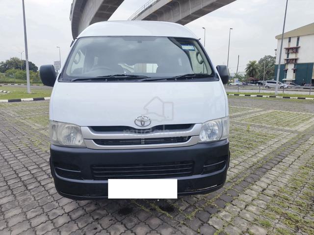 2010 Toyota Hiace 2.7 (M) Window Van High Roof - 2