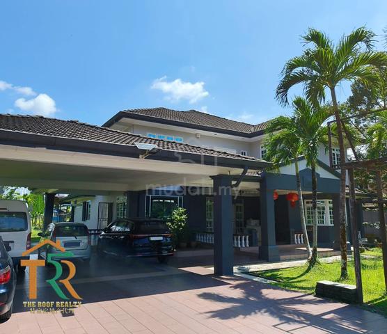 ARANG ROAD DOUBLE STOREY BUNGALOW FOR SALE At BATU KAWA KUCHING 1