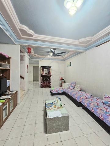Double Storey House for Sale @ Bukit Gemilang, Skudai near to Mutiara 1