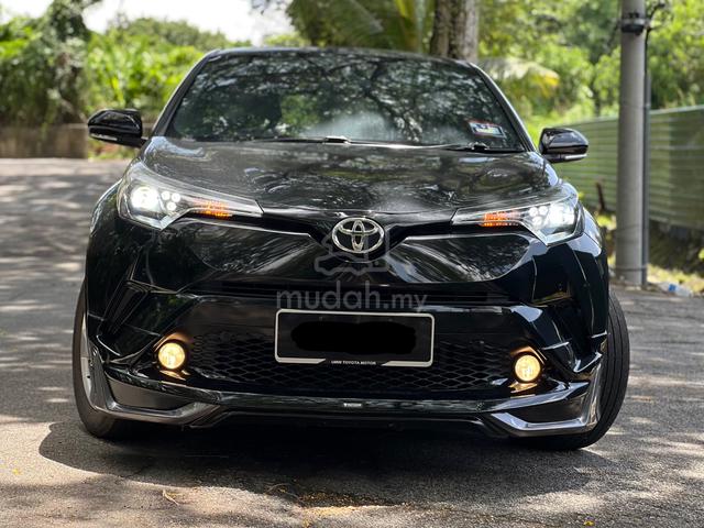 LIMITED EDiTION TOYOTA C-HR 1.8 1LADY CHINESE OWN - 3