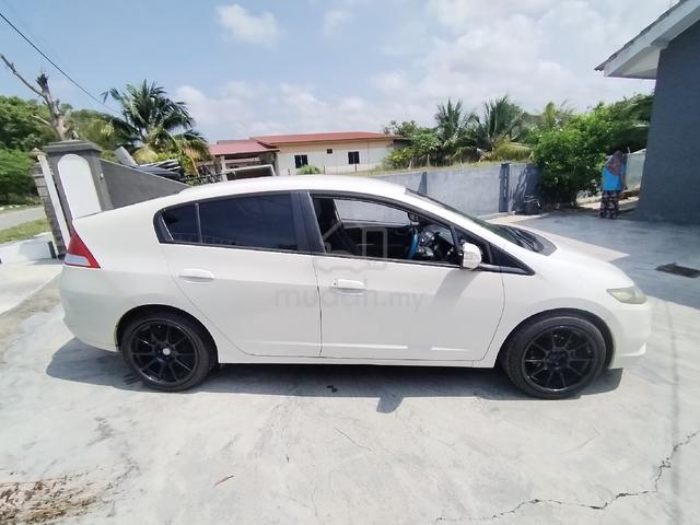2011 Honda INSIGHT 1.3 (HYBRID) (A) - 4