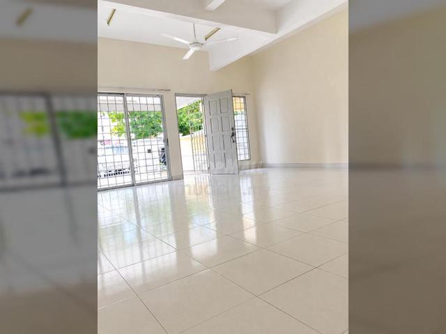 2-Storey Terrace House for Sale in Taman BERJAYA BARU, Sg Chua, Kajang 1