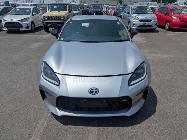 UNREG 2024 Toyota GR86 2.4 RZ AT GRADE 5A Silver - 2
