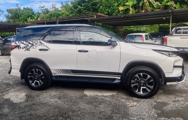 2023 Toyota FORTUNER 2.8 VRZ (A) - [OTR] - 4