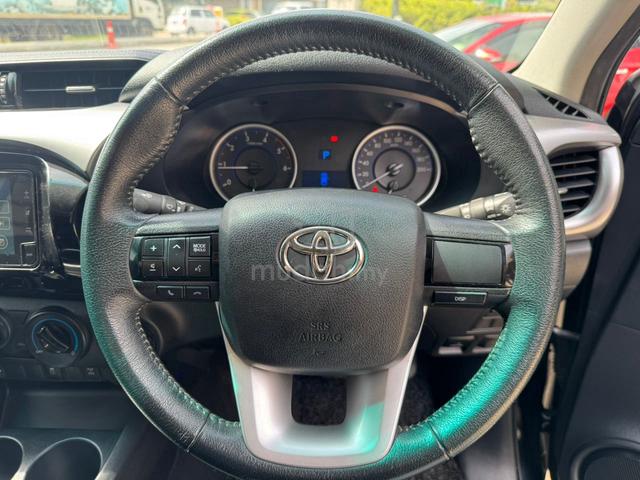 TOYOTA HILUX 2.4L V (A) NEW MODEL FULL Spe'c - 5