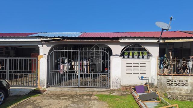 Murah & Cantik ๐ก Teres 1tingkat di Taman Tas Kuantan 1