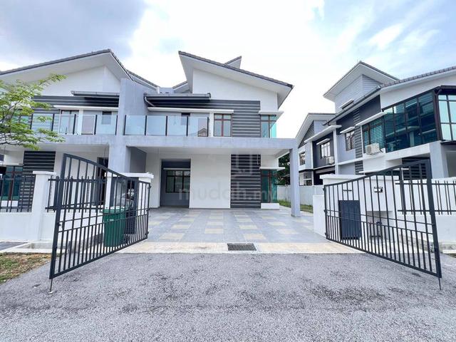 BRAND NEW ! 2 Storey Semi-D, Seksyen 3 Bandar Baru Bangi 1