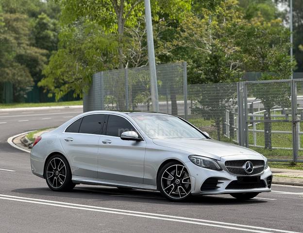 2018 Mercedes Benz C300 2.0 AMG LINE (CKD) (A) - 1