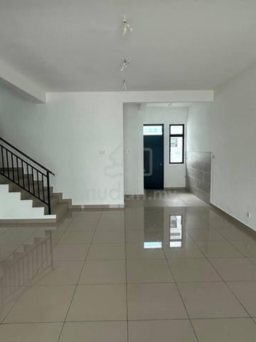Austin Duta Double Storey 4 Bed 4 Bath Partial furnish Adda Heights 1