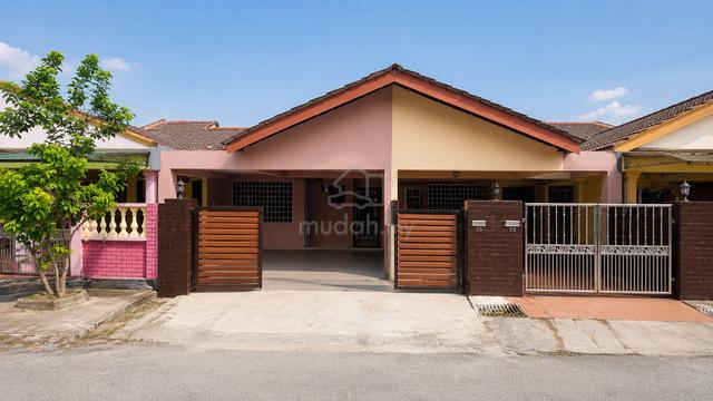 CHEAPEST!🔥 RENOVATED UNIT!🔥 SINGLE STOREY @ Puchong Perdana, Puchong 1