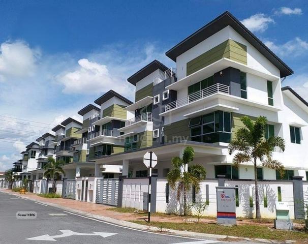 2.5 Storey Desa Bayumas Jln Laksamana Taman Sentosa Klang 1