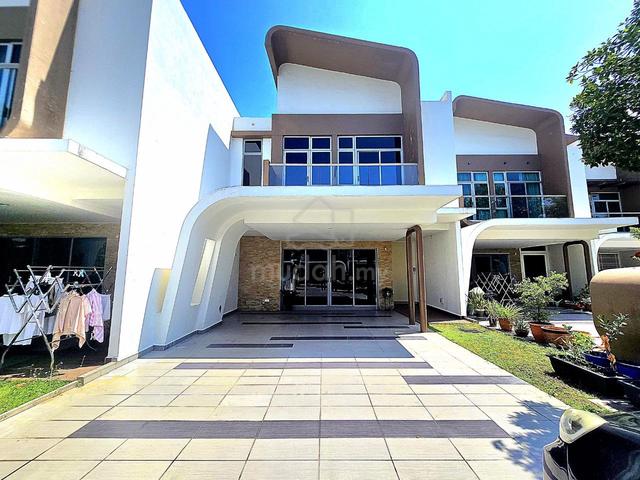 Two Storey Superlink Terrace House  Setia Villa  @ Setia Eco Glade Cyb 1