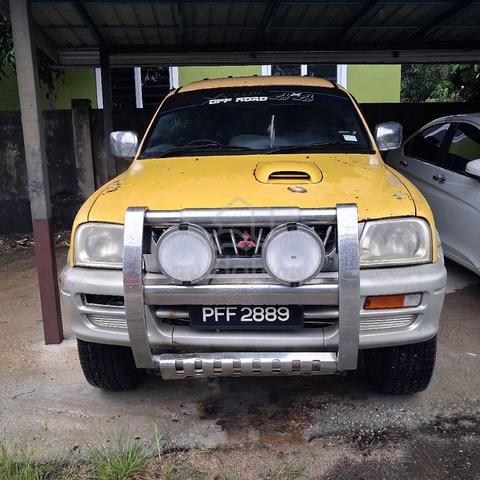 2002 Mitsubishi STORM 2.5 GLS (A) - 1