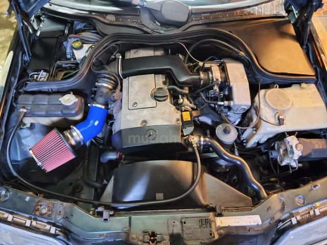 1995 Mercedes Benz 220E 2.2 W124 (A) - 4