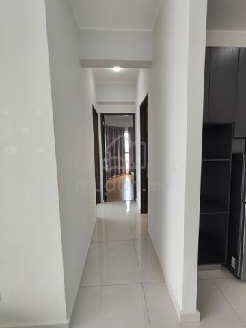 Danga bay / Master bedroom / Baypoint / Near CIQ / Shuttle bus to CIQ 3