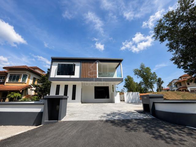 Paridot Kota Emerald 6550sf Luxury 2 Storey Freehold Bungalow 1