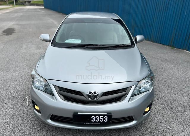 2011 Toyota COROLLA ALTIS 2.0 FACELIT PADDLE SHIFT - 2