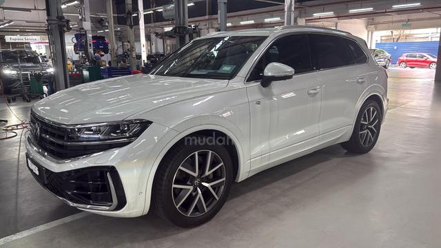 2025 Volkswagen TOUAREG 3.0 R-LINE MY24 CR - 1