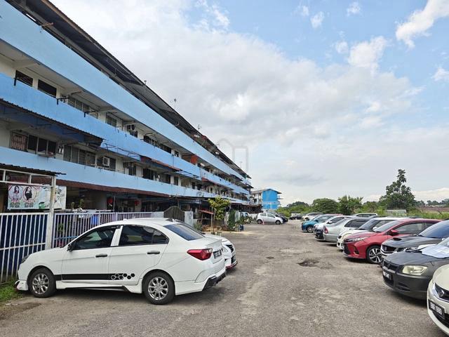 Flat Taman Ungku Tun Aminah 1