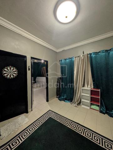 Room Apartment sri dahlia  1