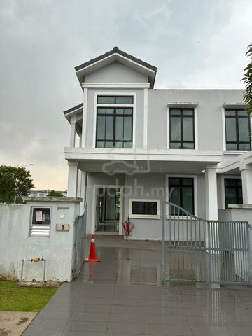 Eco Tropics Double Storey Corner lot Full loan Kota Masai Meridin East 1
