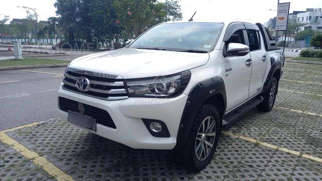 2016 Toyota HILUX 2.8 G VNT MY16 AN120 (A) - 2