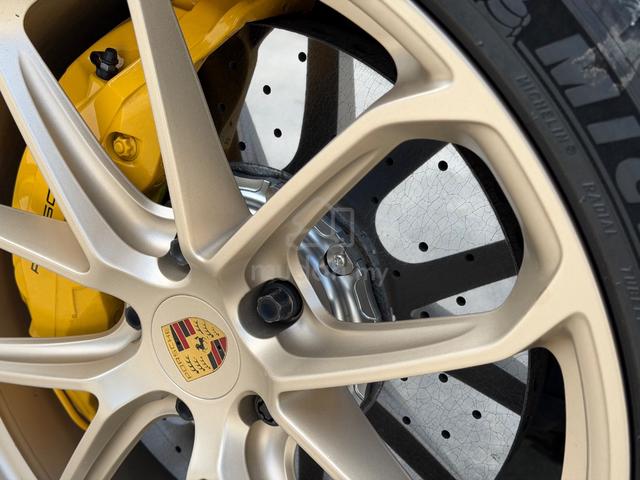 2019 Porsche CAYENNE 3.0 BASE (A) - 5