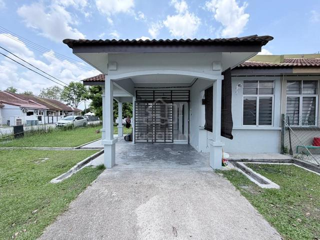 Corner Lot Single Storey Tanah Luas SP1, Bandar Saujana Putra 1