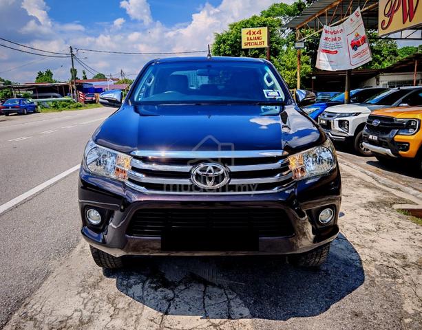 Toyota HILUX 2.4L(A)REVO D/C G VNT 4wd 4X4 pickups - 3