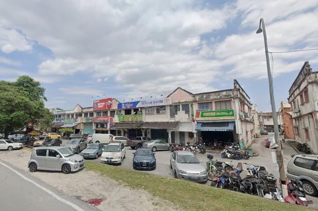 (Facing Main Road! ROI 4.7%) 2-Sty Shop @ Kinrara Industrial Park 1