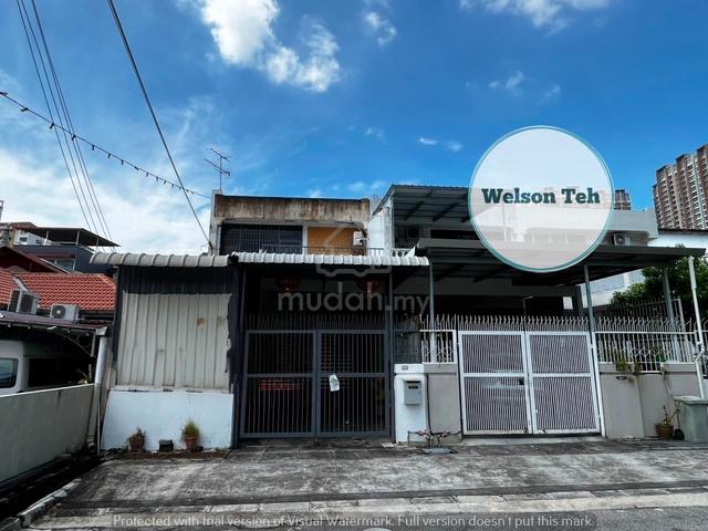 Jalan Free School Jelutong Terrace House Facing Main Road 1
