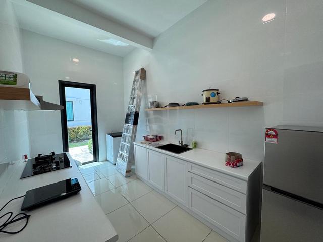 Eco Horizon, 2379sf, Face South, Fully Furnished With Balcony 4