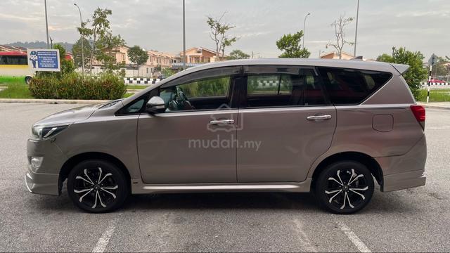 2017 Toyota INNOVA 2.0 G (A) - 4