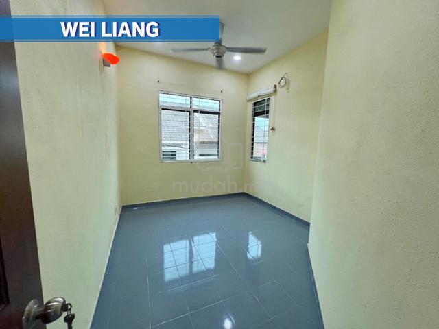 2 Terrace [1800sf] KITCHEN READY l RENOVATED l AIRCOND l Sungai Ara 4