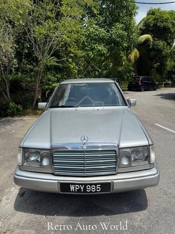 1988 Mercedes Benz 260E 2.6 (A) - 1