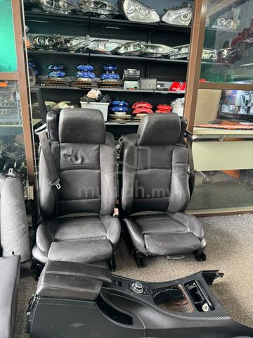 BMW E93 Seat Complete - photo 3 of 6