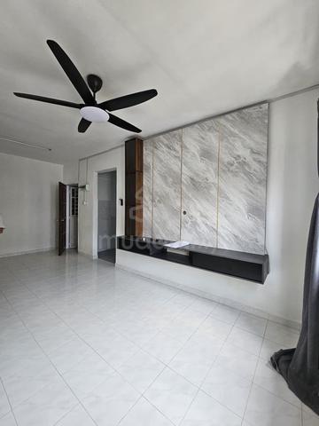 Rumah Pangsa Akasia 1