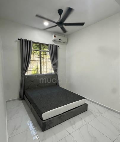 Lintas Medium Room FOR RENT LINTAS FULLY FURNISHED 1