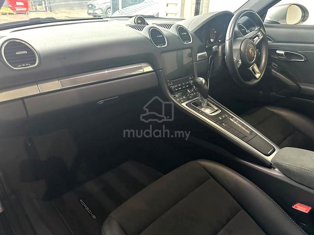 2022 Porsche 718 CAYMAN 2.0 (A) GT SILVER UK SPEC - 4