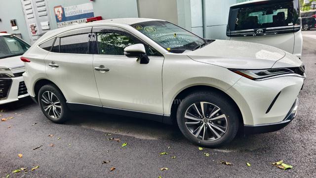 2021 Toyota HARRIER 2.0 S (A) - 3