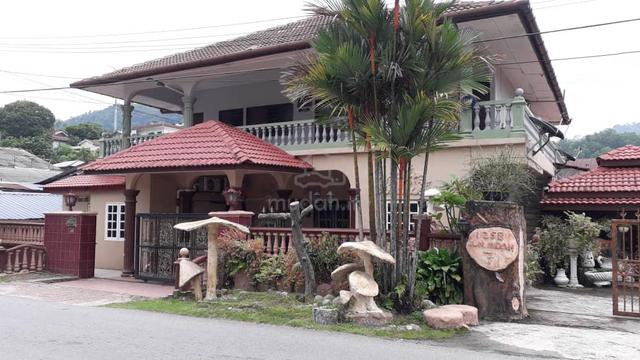 Double Storey Detached House with Single-Storey Roomstays, Jalan Inda 1