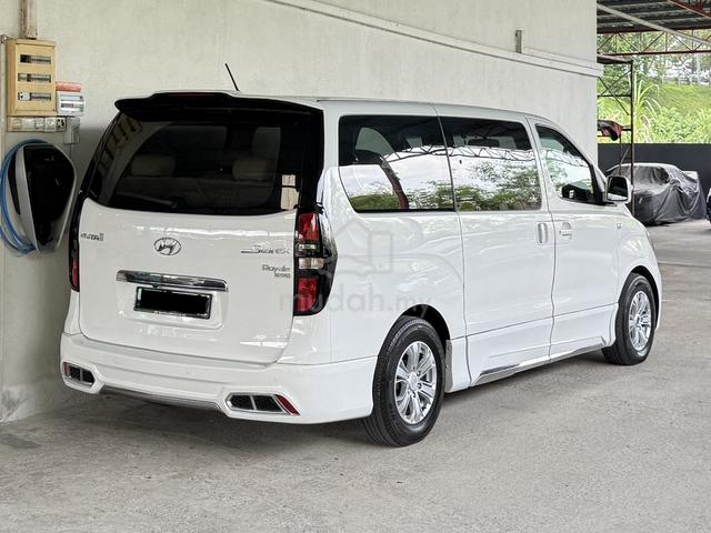 Hyundai Grand Starex 2.5 (A) Facelift Powerdoor - 2